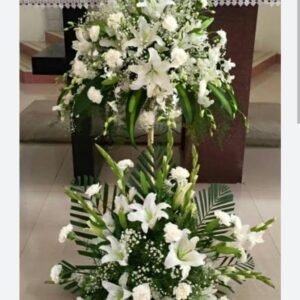 3 Feet White Flowers Arrangements